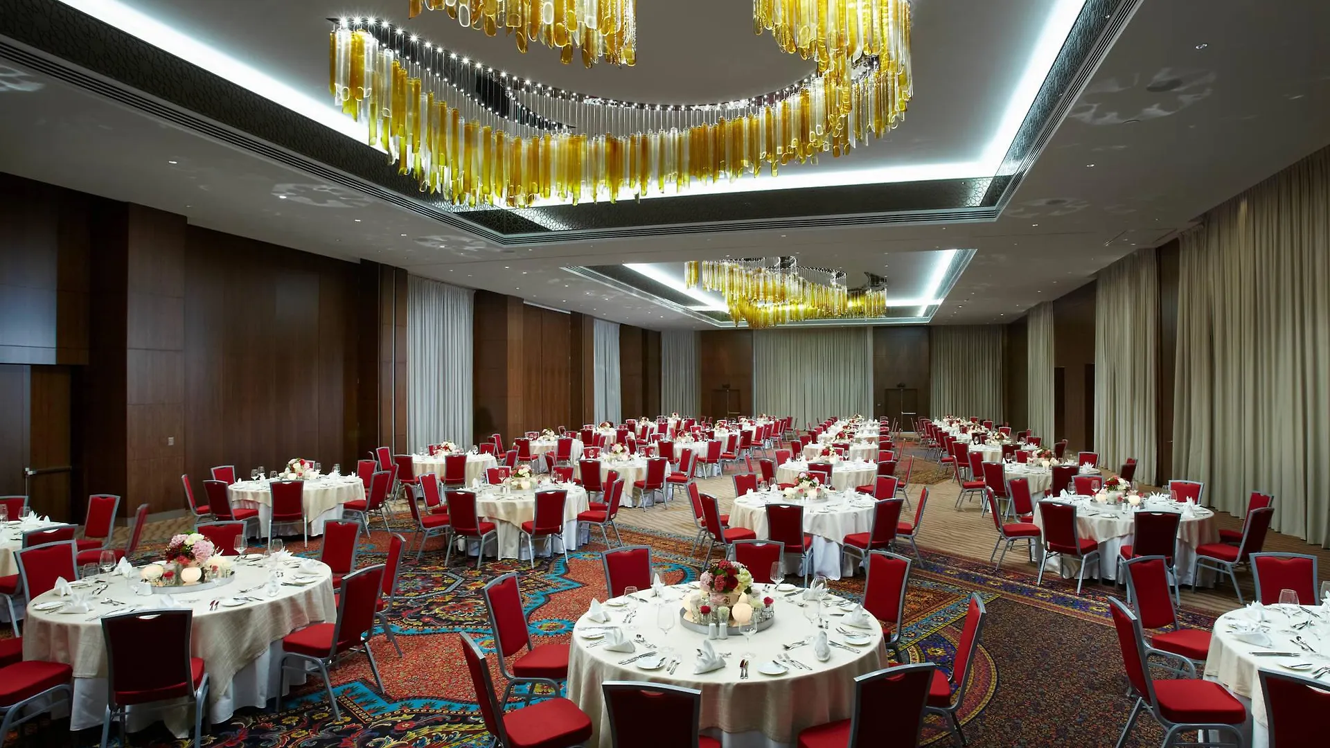 ***** Отель Jumeirah Creekside Дубай ОАЭ